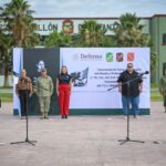 #Lerdo. SUSY TORRECILLAS PRESENTE EN TOMA DE POSESIÓN DEL NUEVO COMANDANTE DEL 72 BATALLÓN DE INFANTERÍA*